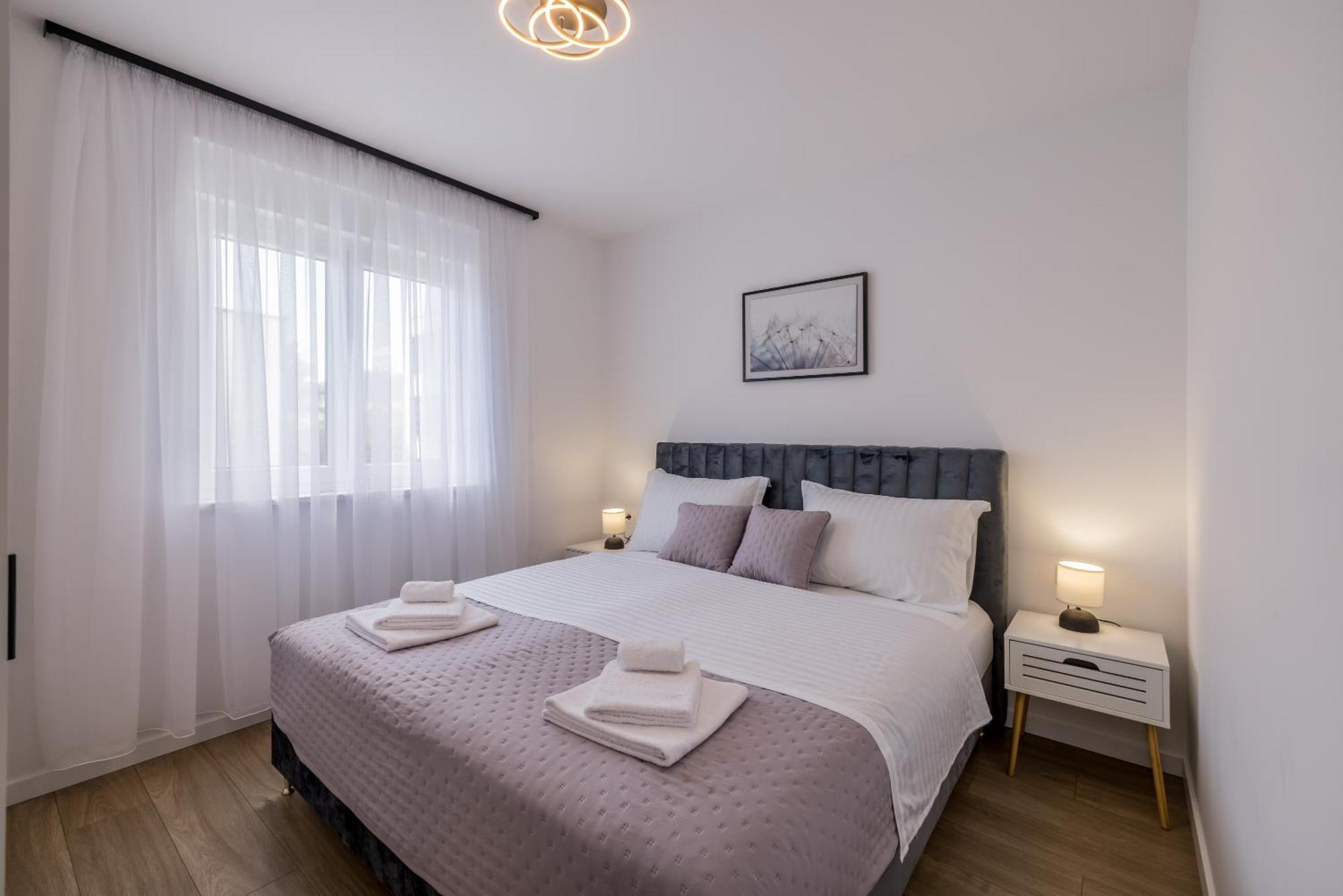 Adriatic Nest, Cozy And Modern Two Bedroom Apartment Каштела Экстерьер фото