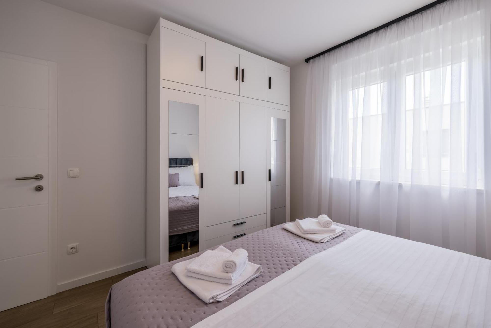 Adriatic Nest, Cozy And Modern Two Bedroom Apartment Каштела Экстерьер фото