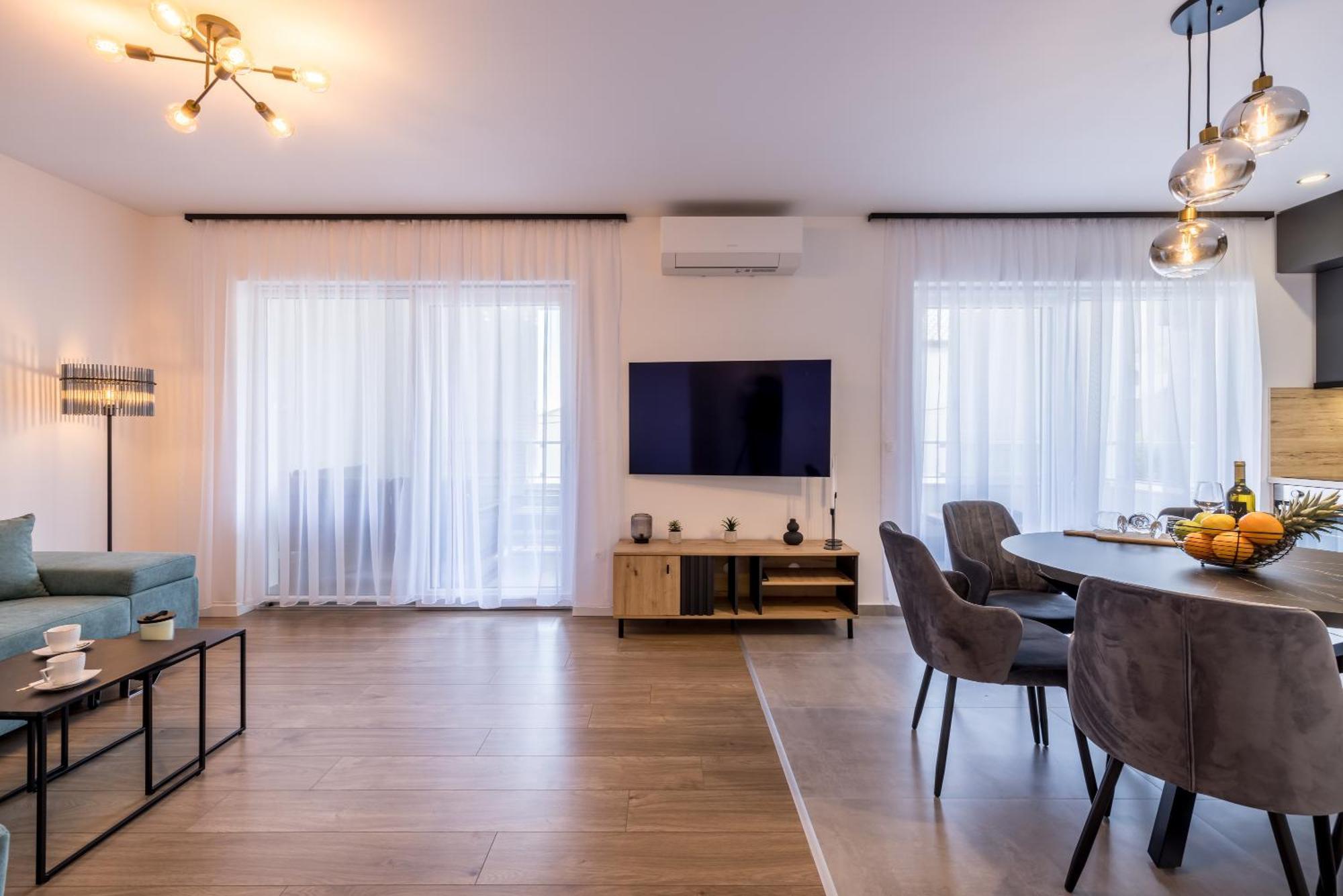 Adriatic Nest, Cozy And Modern Two Bedroom Apartment Каштела Экстерьер фото